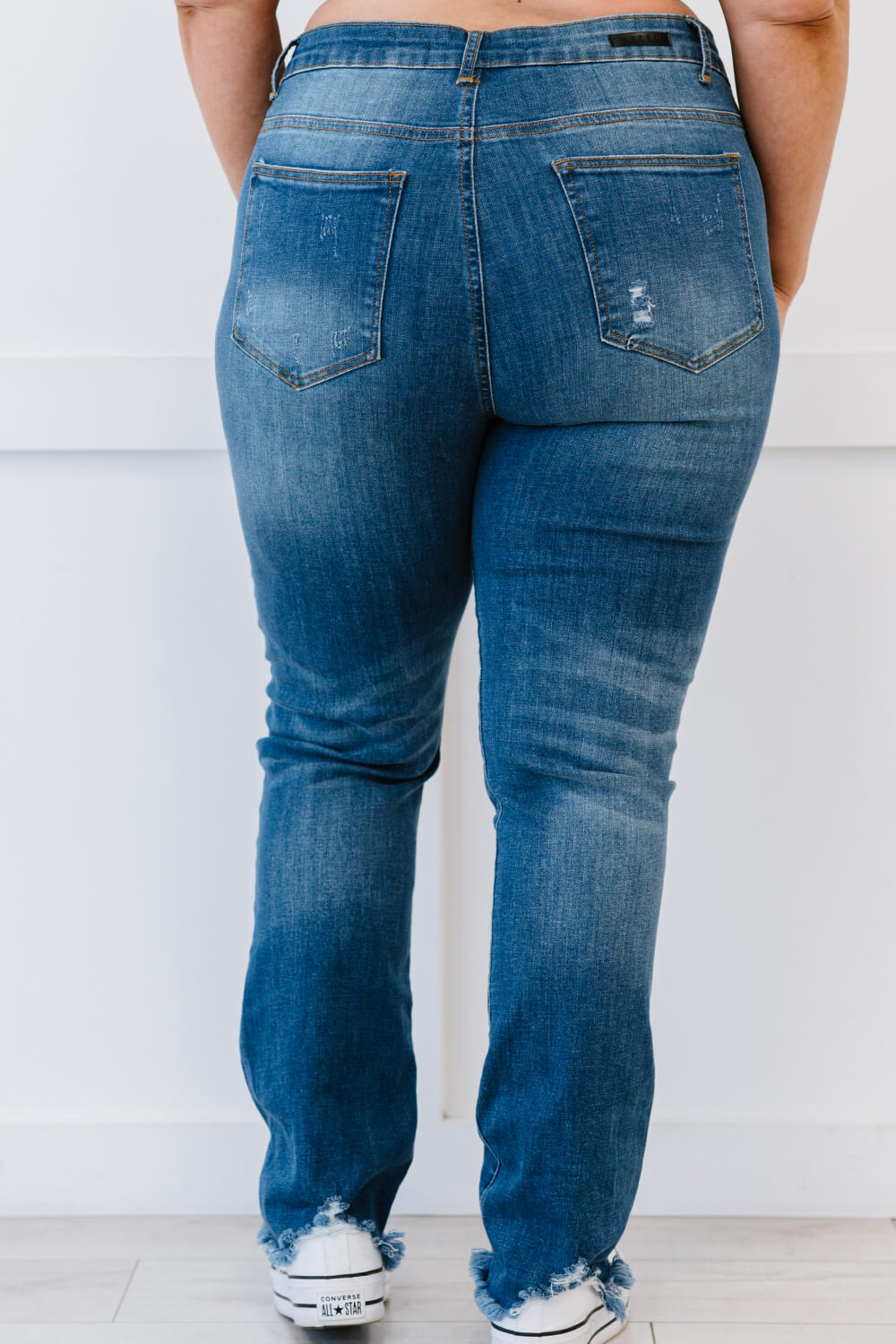 Traveler High-Waisted Straight Jeans