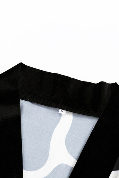 Graphic Longline Kimono Robe