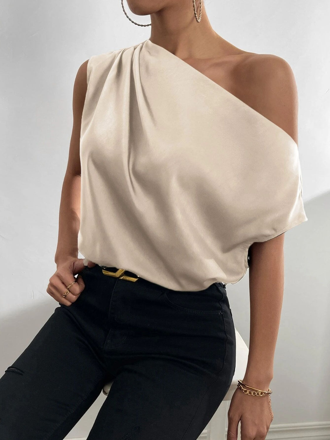 Taylor Off-Shoulder Top